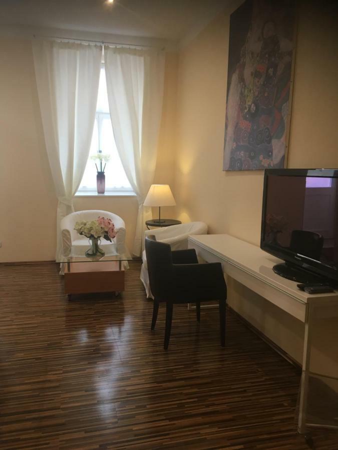 St Martin Apartment Виена Екстериор снимка