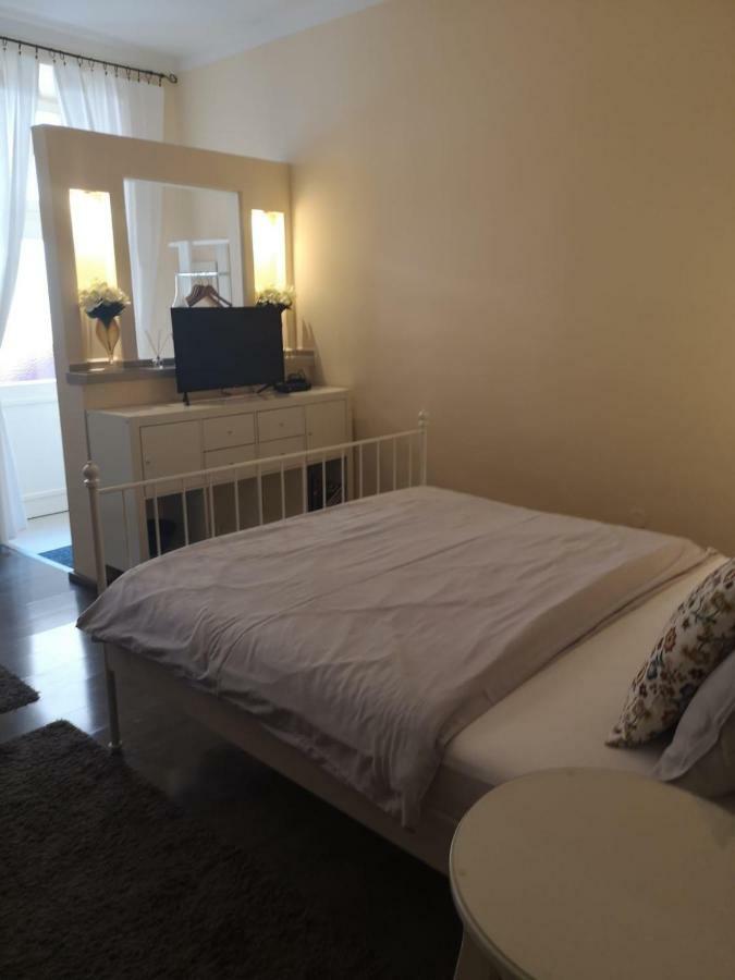 St Martin Apartment Виена Екстериор снимка